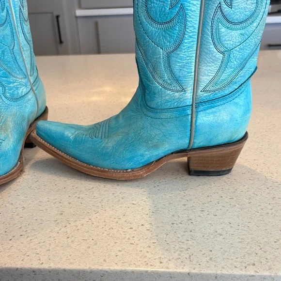 Circle G Turquoise Western Cowboy Boots - Picture 10 of 11